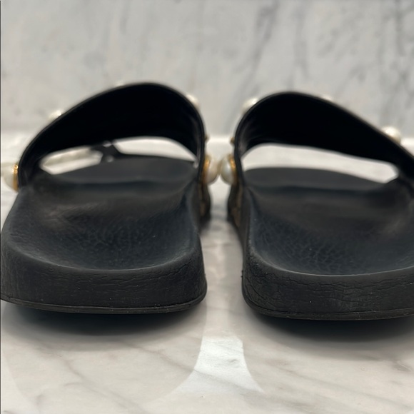 COPY - Gucci Black and Cream Sandals with Pearl Embellishments - Picture 14 of 14